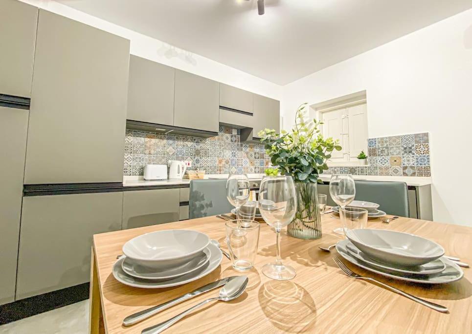 Designer Duplex Penthouse In Floriana Leilighet Eksteriør bilde
